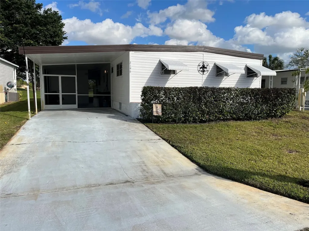 2196 SW 83rd Avenue Davie FL 33324