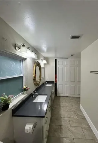 9711 NW 33rd Street Sunrise FL 33351