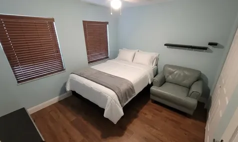 9711 NW 33rd Street Sunrise FL 33351
