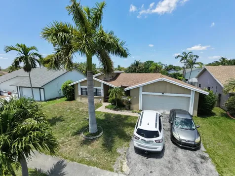 9711 NW 33rd Street Sunrise FL 33351