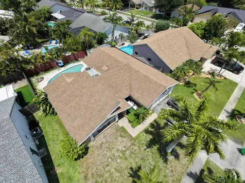 9711 NW 33rd Street Sunrise FL 33351