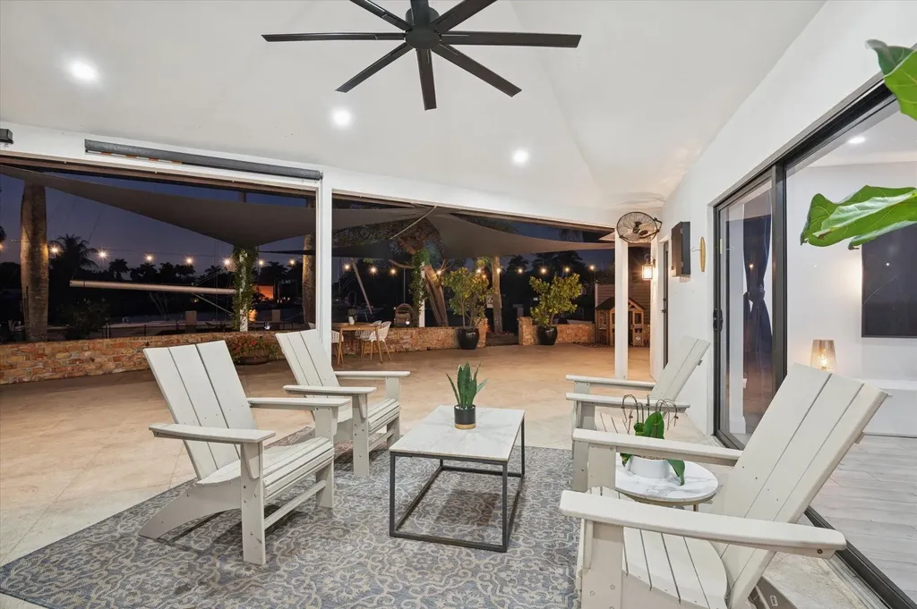 600 SW 8th Terrace Fort Lauderdale FL 33315