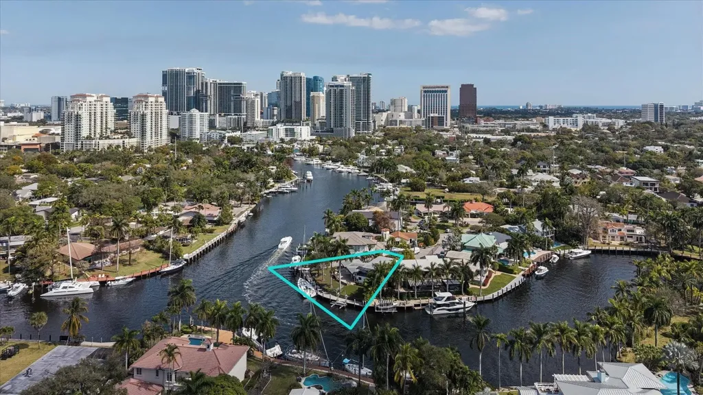 600 SW 8th Terrace Fort Lauderdale FL 33315