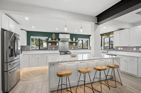 600 SW 8th Terrace Fort Lauderdale FL 33315
