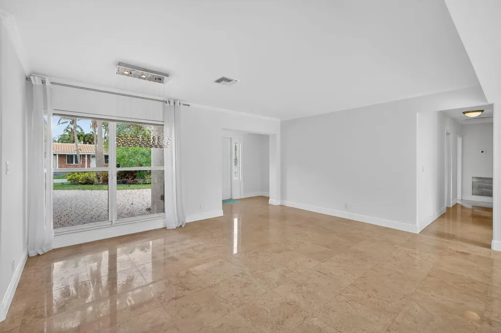 2808 NE 22nd Street Fort Lauderdale FL 33305