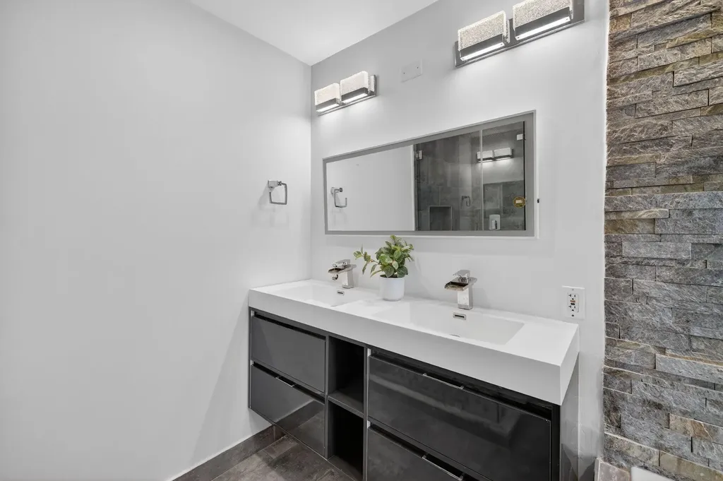 2808 NE 22nd Street Fort Lauderdale FL 33305