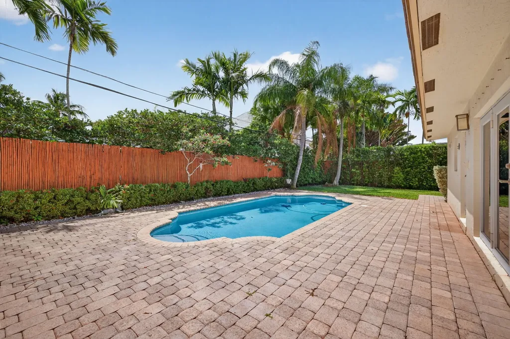 2808 NE 22nd Street Fort Lauderdale FL 33305