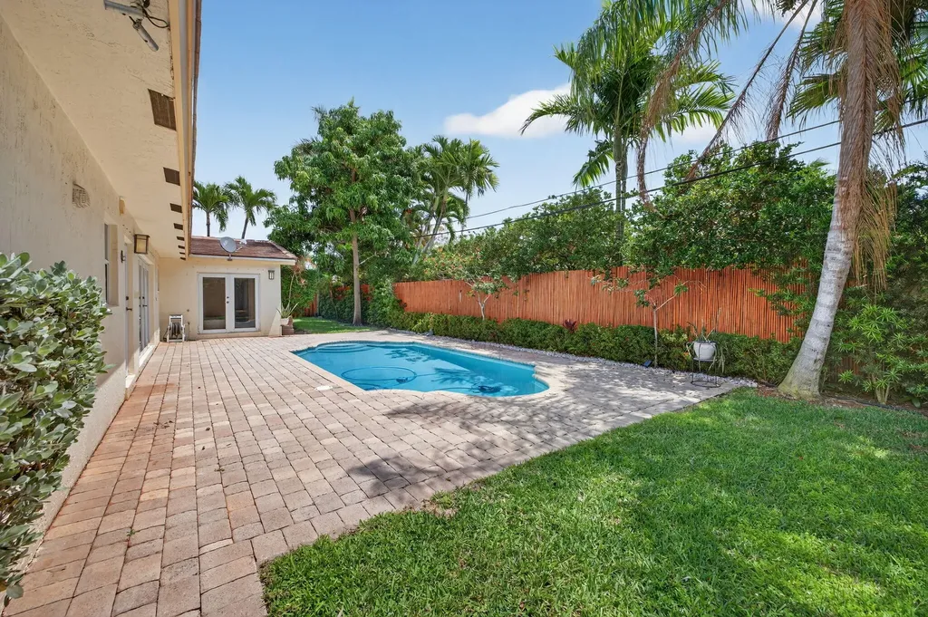 2808 NE 22nd Street Fort Lauderdale FL 33305