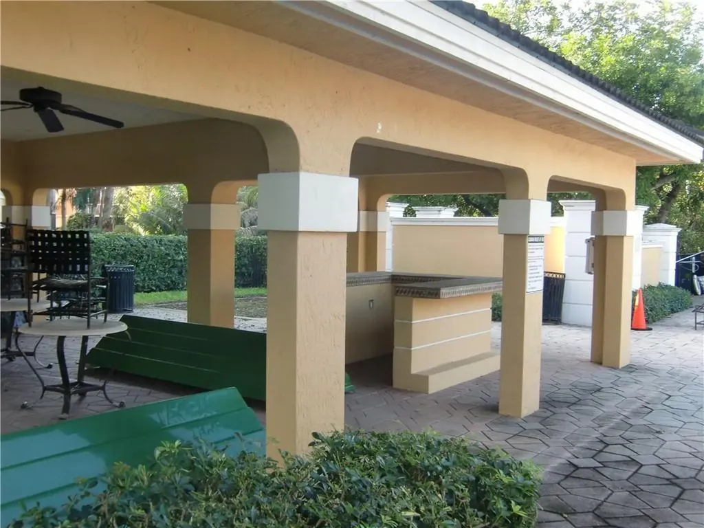 4045 Mcnab Road Pompano Beach FL 33069