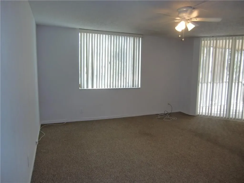 4045 Mcnab Road Pompano Beach FL 33069