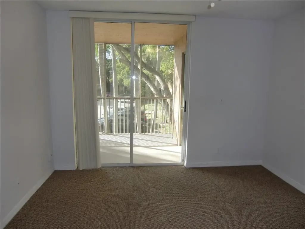 4045 Mcnab Road Pompano Beach FL 33069