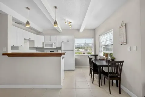 201 Inlet Way Palm Beach Shores FL 33404