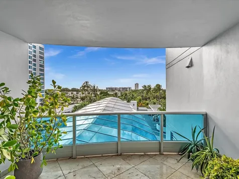 1600 S Ocean Boulevard Pompano Beach FL 33062