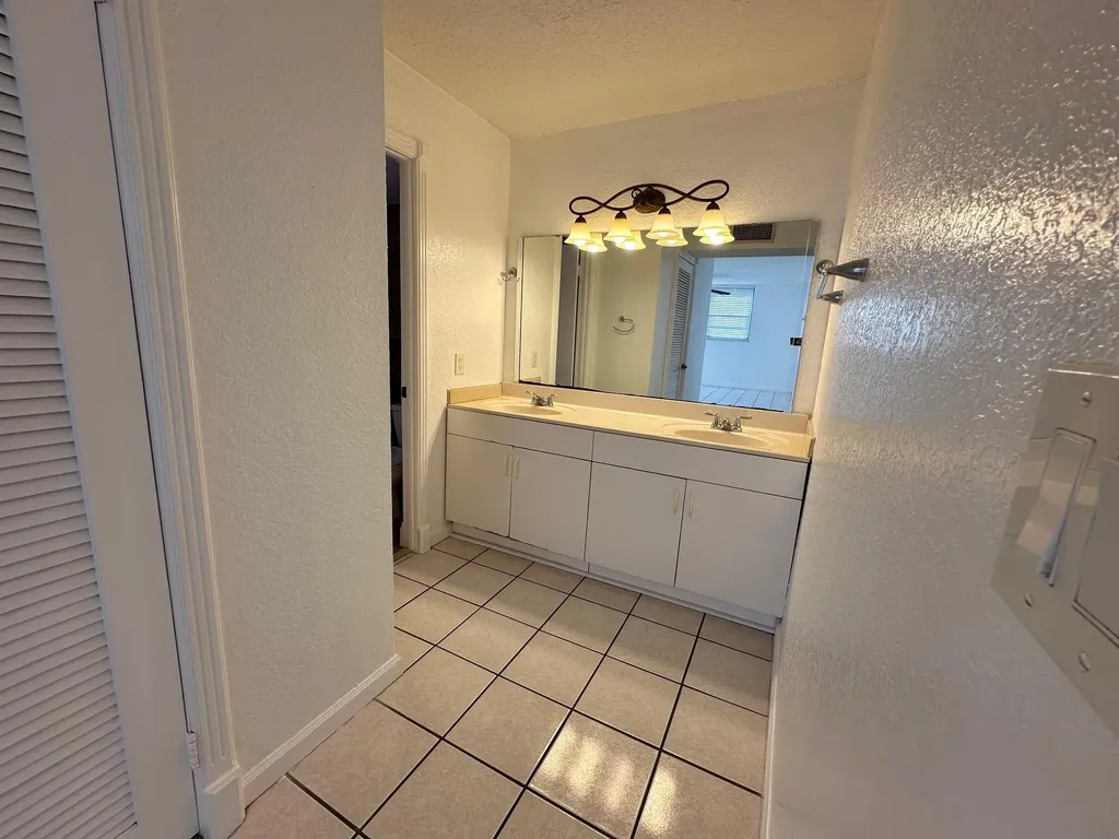 3100 N Pine Island Road Sunrise FL 33351
