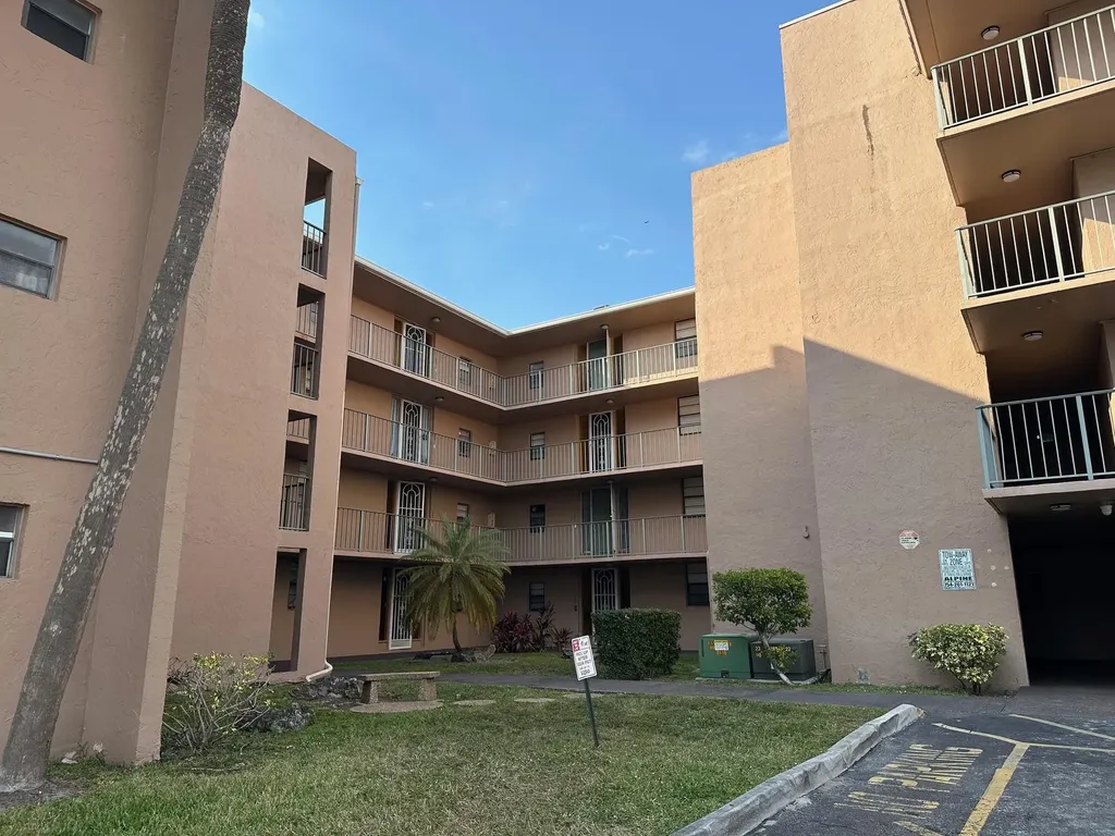 3100 N Pine Island Road Sunrise FL 33351