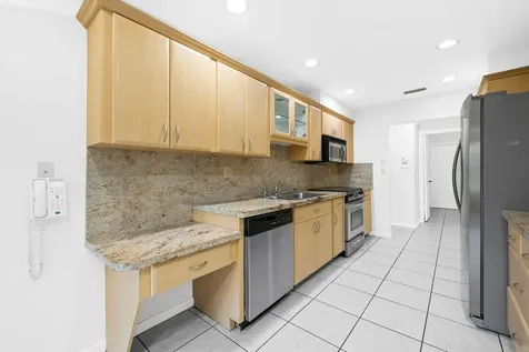 6053 Petaluma Drive Boca Raton FL 33433