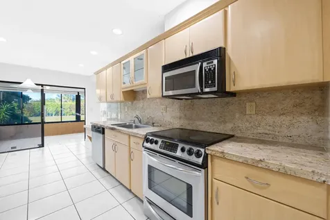 6053 Petaluma Drive Boca Raton FL 33433