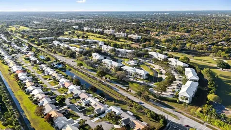 6053 Petaluma Drive Boca Raton FL 33433