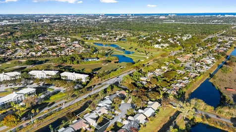 6053 Petaluma Drive Boca Raton FL 33433