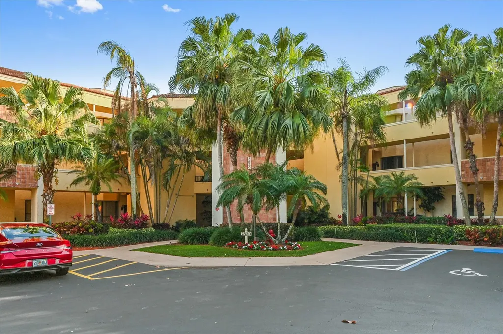 7520 La Paz Boulevard Boca Raton FL 33433