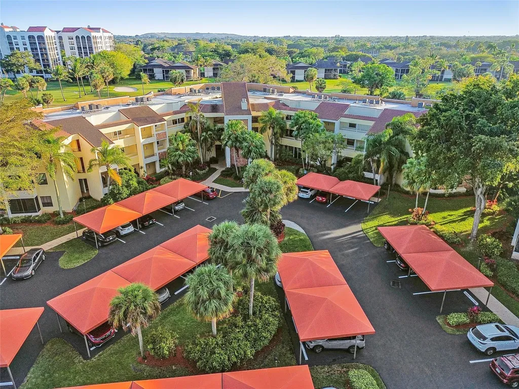 7520 La Paz Boulevard Boca Raton FL 33433