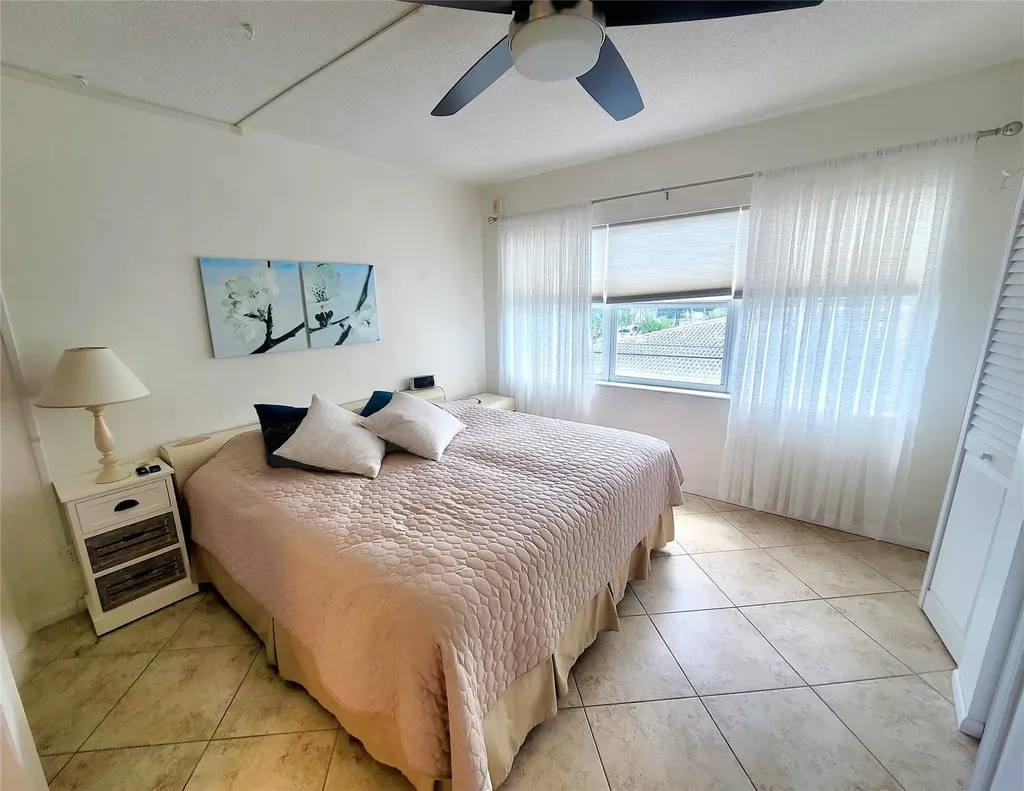 3200 NE 7th Court Pompano Beach FL 33062