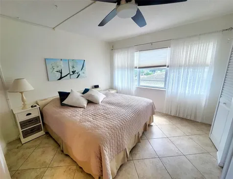 3200 NE 7th Court Pompano Beach FL 33062