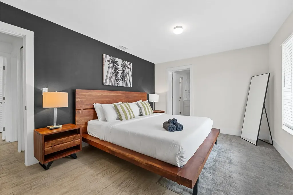 2621 NE 20th Street Pompano Beach FL 33064