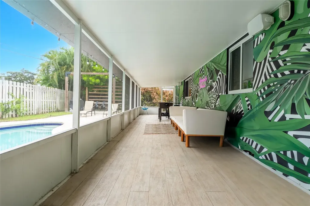 2621 NE 20th Street Pompano Beach FL 33064