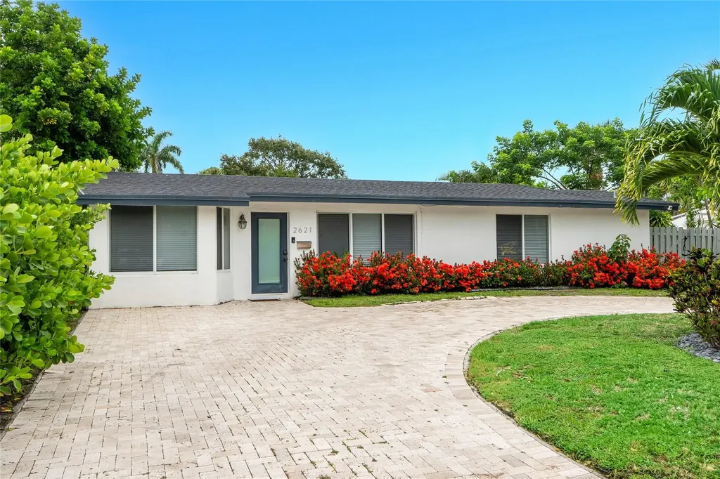 2621 NE 20th Street Pompano Beach FL 33064