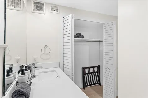 2621 NE 20th Street Pompano Beach FL 33064