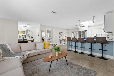 2621 NE 20th Street Pompano Beach FL 33064
