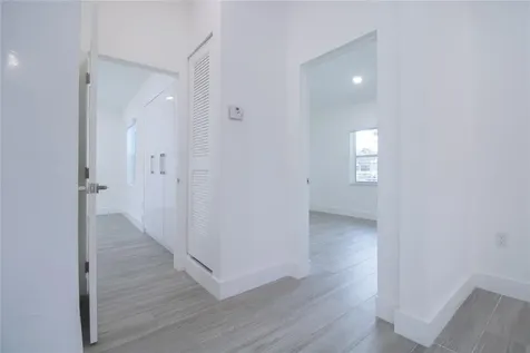 245 SW 20th Street Fort Lauderdale FL 33315