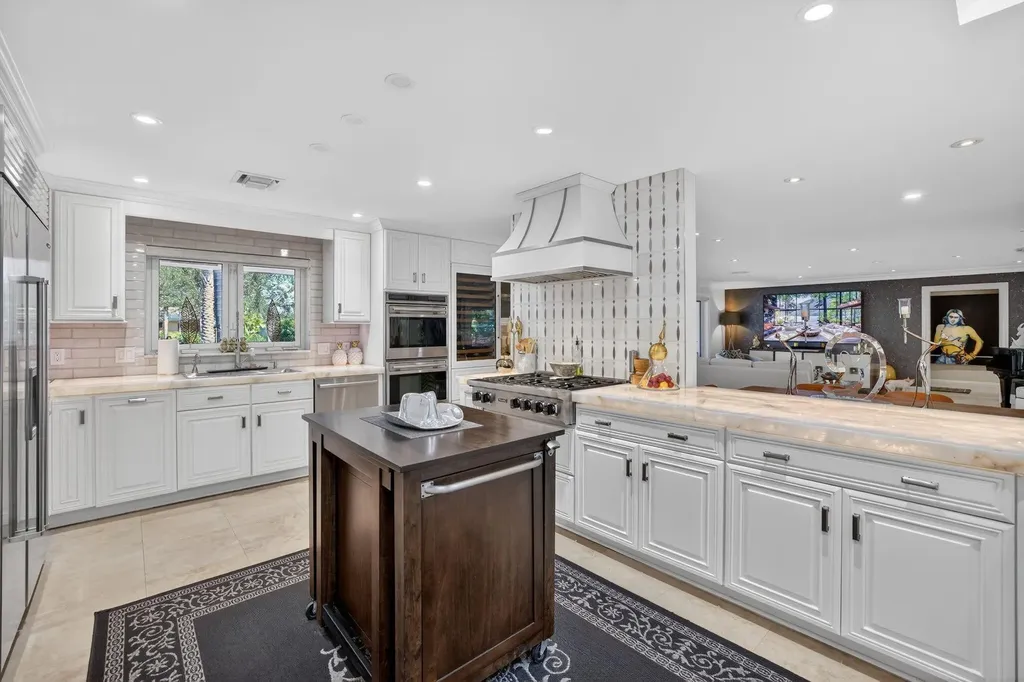 2644 NE 37th Drive Fort Lauderdale FL 33308