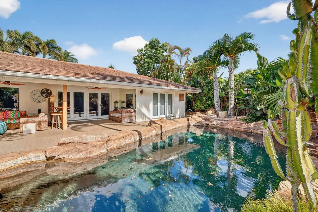 2644 NE 37th Drive Fort Lauderdale FL 33308