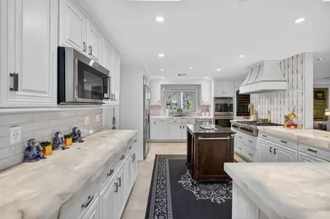 2644 NE 37th Drive Fort Lauderdale FL 33308