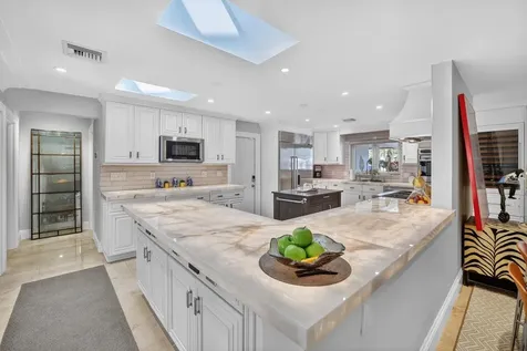 2644 NE 37th Drive Fort Lauderdale FL 33308