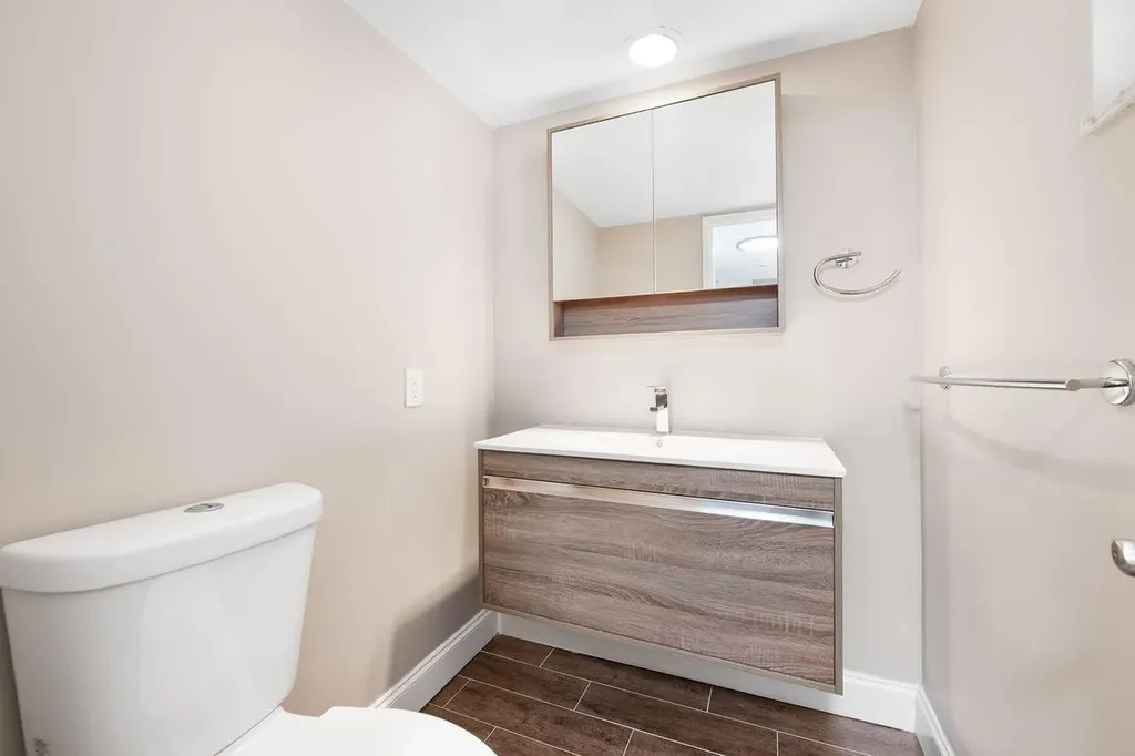 2851 S Palm Aire Drive Pompano Beach FL 33069