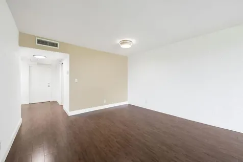 2851 S Palm Aire Drive Pompano Beach FL 33069