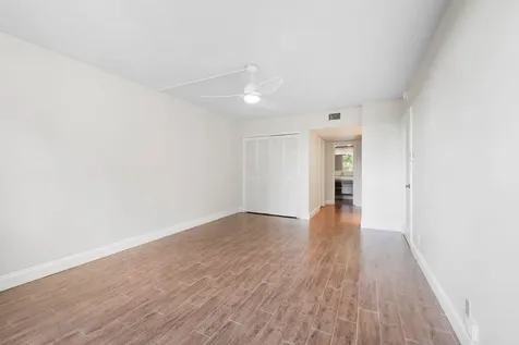 2851 S Palm Aire Drive Pompano Beach FL 33069