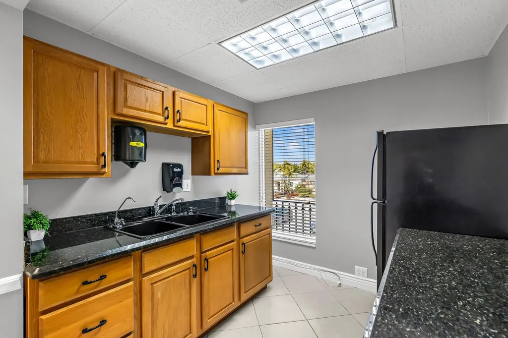 665 SE 10th Street Deerfield Beach FL 33441