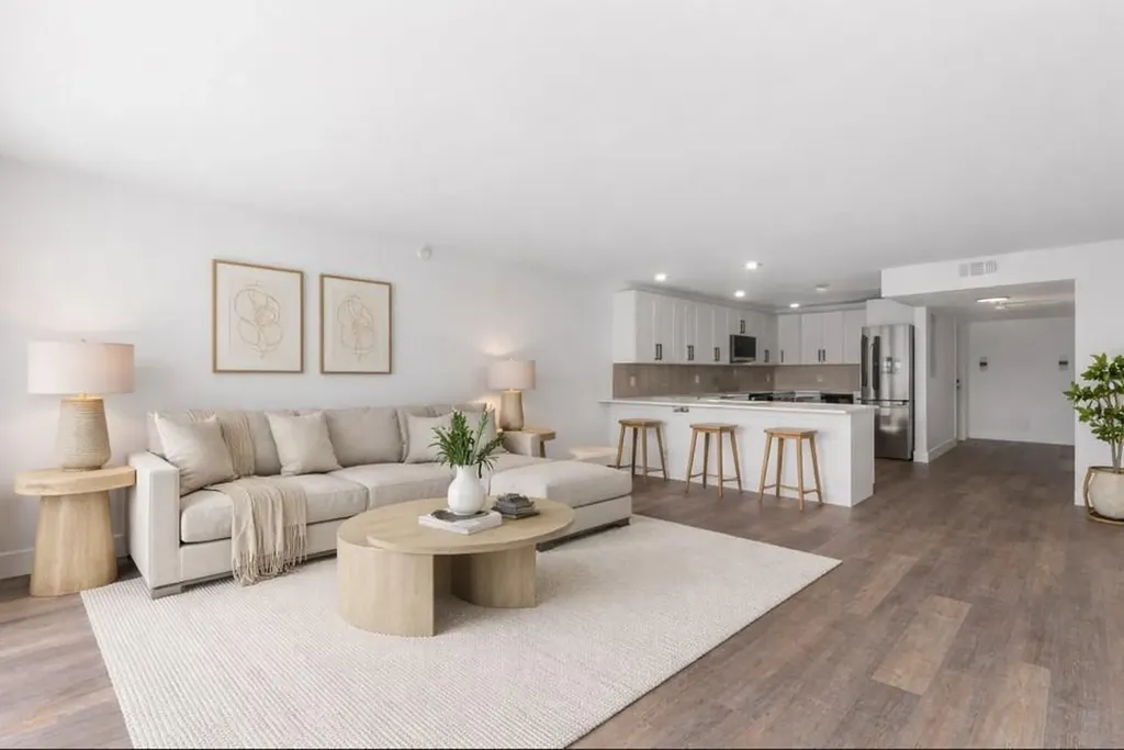 2800 N Palm Aire Drive Pompano Beach FL 33069