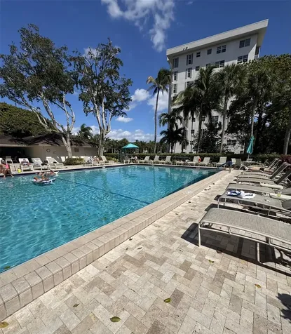2800 N Palm Aire Drive Pompano Beach FL 33069