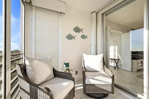 575 Oaks Lane Pompano Beach FL 33069