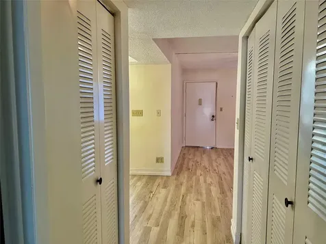 7426 Ashmont Circle Tamarac FL 33321