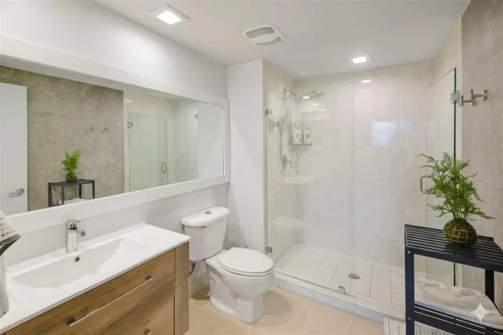 18800 NE 29th Avenue Aventura FL 33180