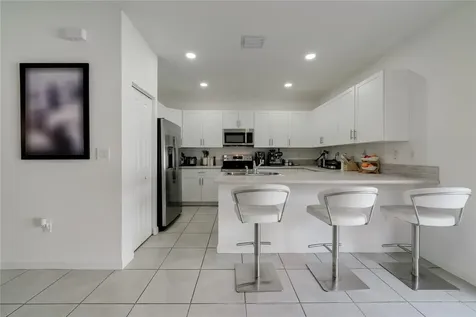 11392 W 34th Way Hialeah FL 33018