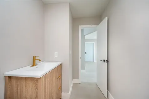 1161 NW 105th Terrace Miami FL 33150