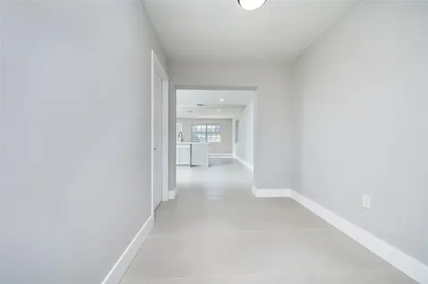 1161 NW 105th Terrace Miami FL 33150