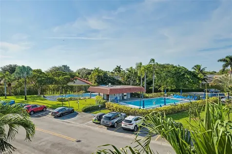 8970 S Hollybrook Boulevard Pembroke Pines FL 33025